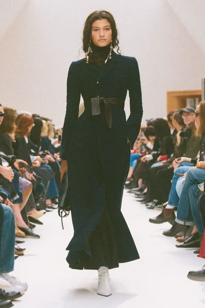 Look 39